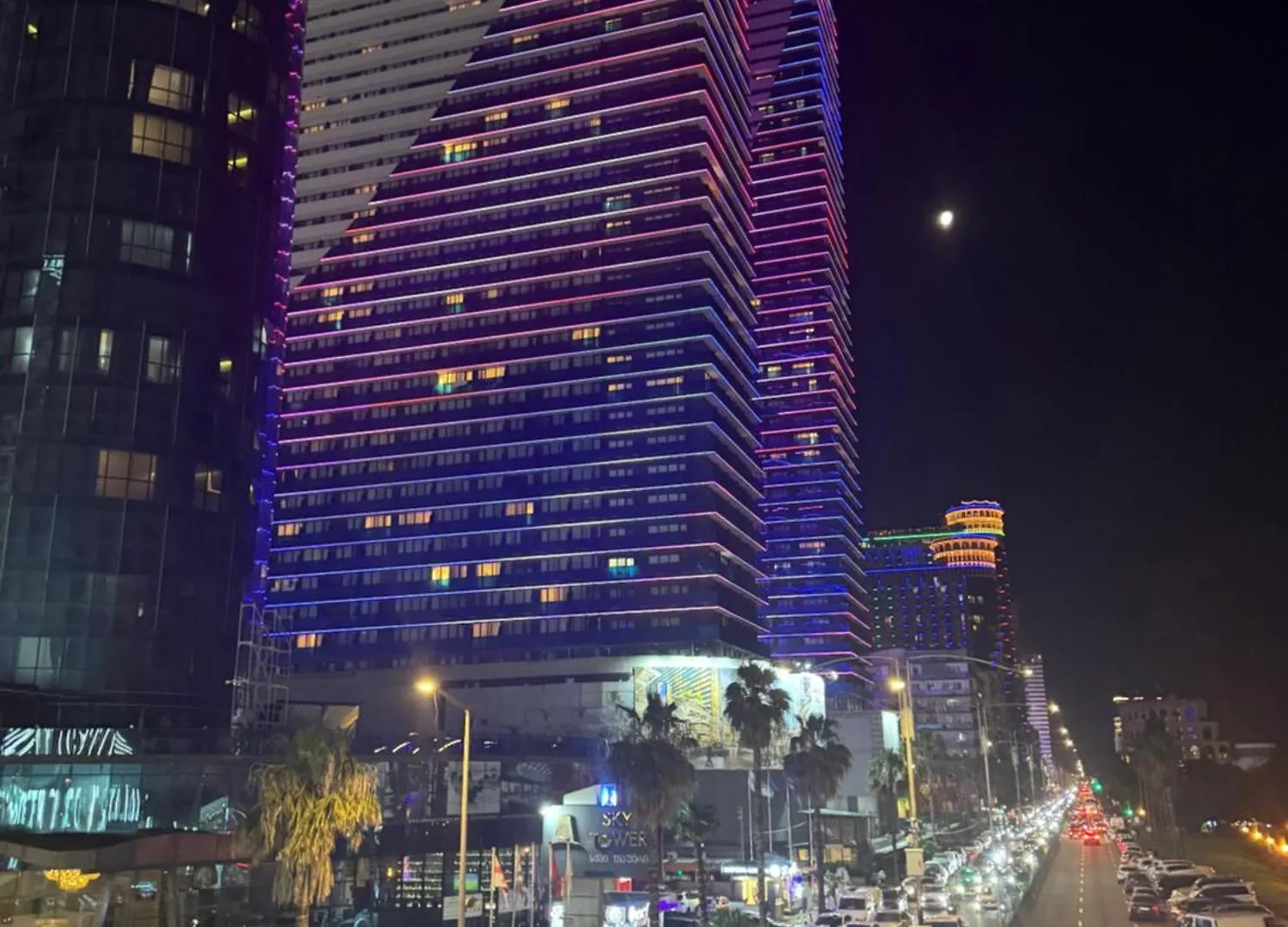 ***** ホテル Apartment Orbi City Towers バトゥーミ グルジア